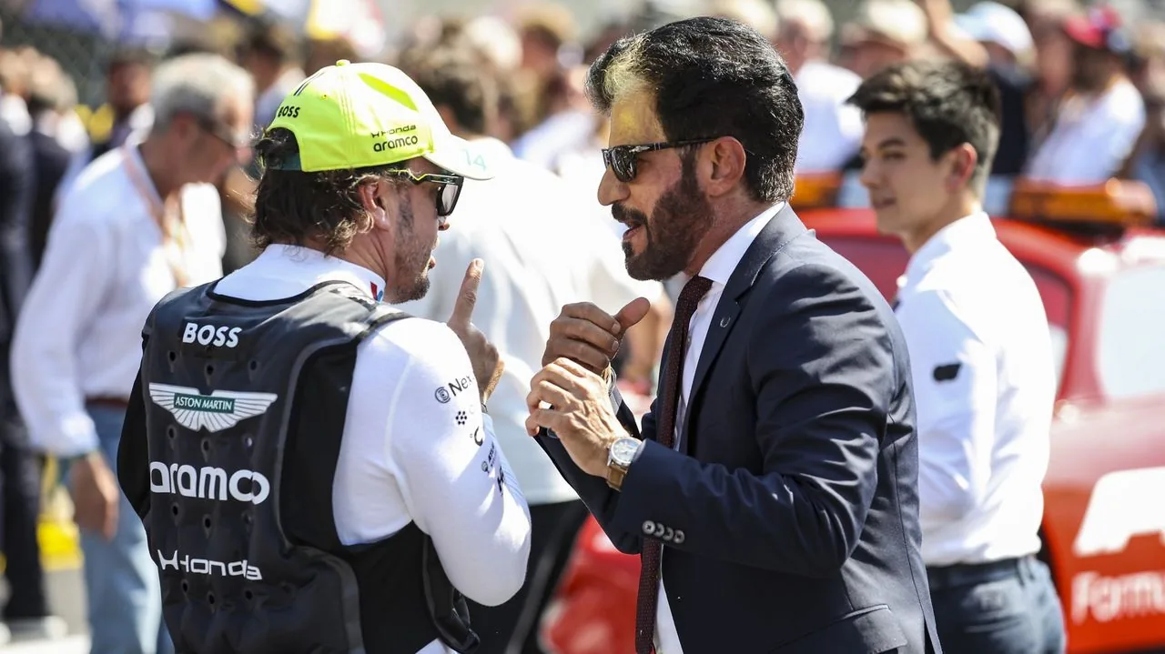 Aston Martin tiembla ante un futuro sin Alonso: "Sería tan dramático que no queremos ni pensarlo"